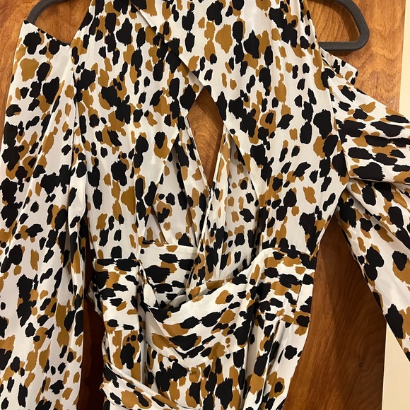 Diane Von Furstenberg Long Sleeve Silk Dress - Picture 10 of 12